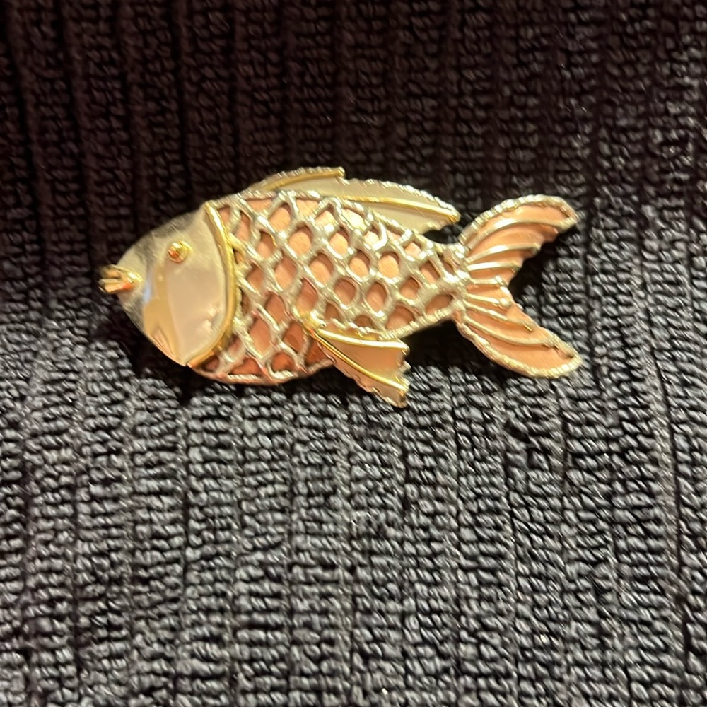 Pin